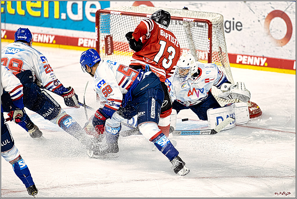 PENNY DEL Viertelfinale Spiel 6;  Koelner Haie - Adler Mannheim; Koeln, 26.03.2023